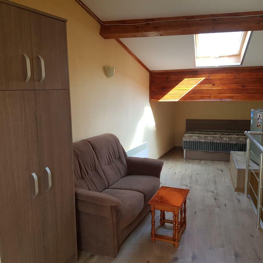 Часовника Triavna Exterior foto